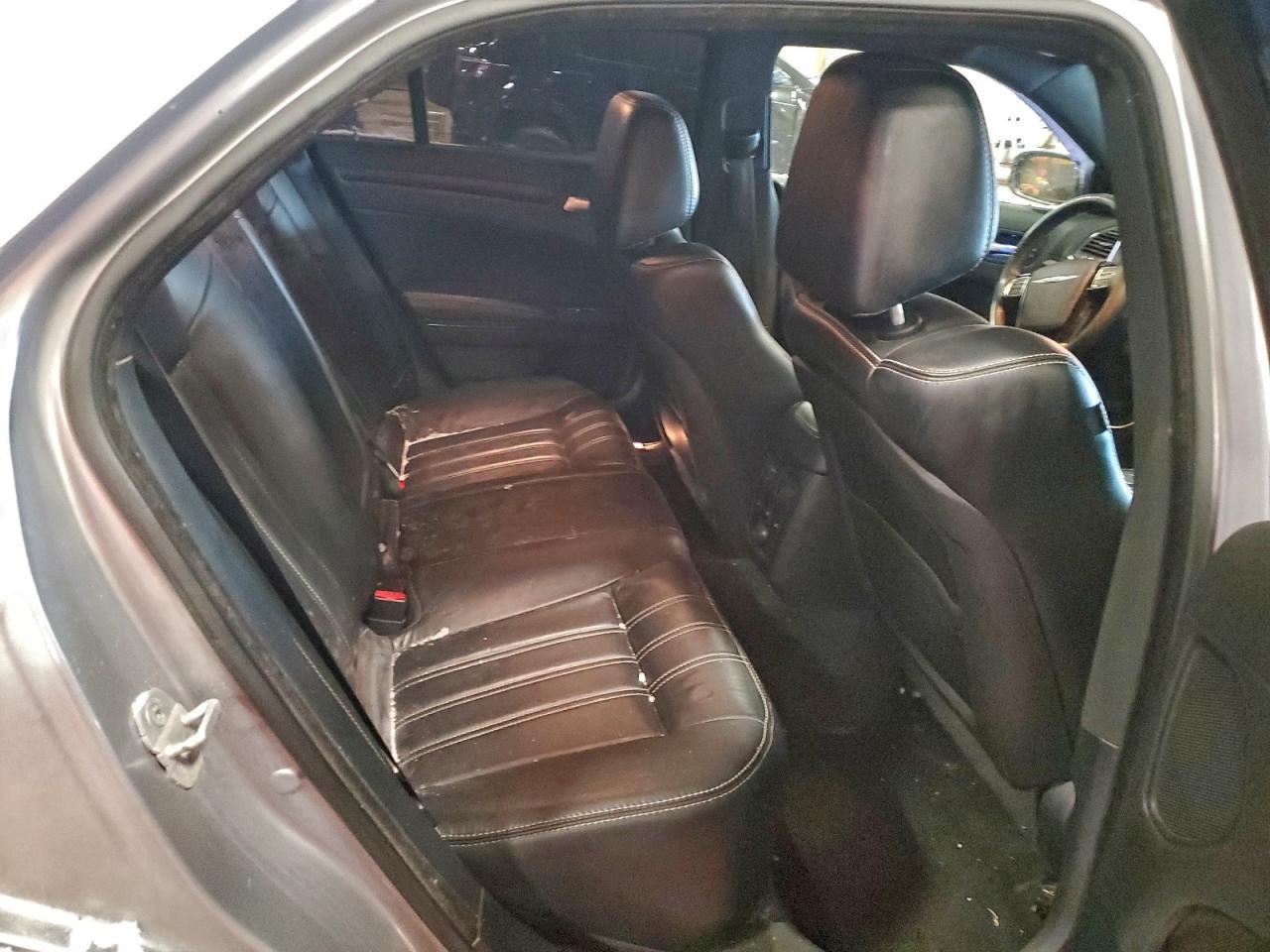 2013 CHRYSLER 300