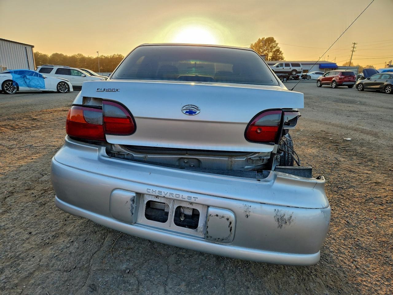 2004 CHEVROLET Classic