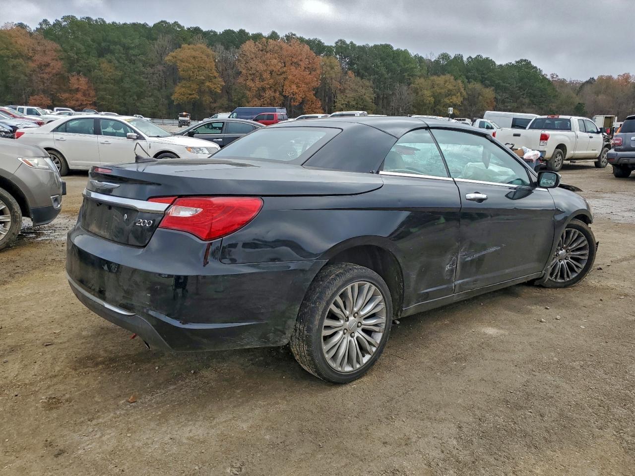 2014 CHRYSLER 200