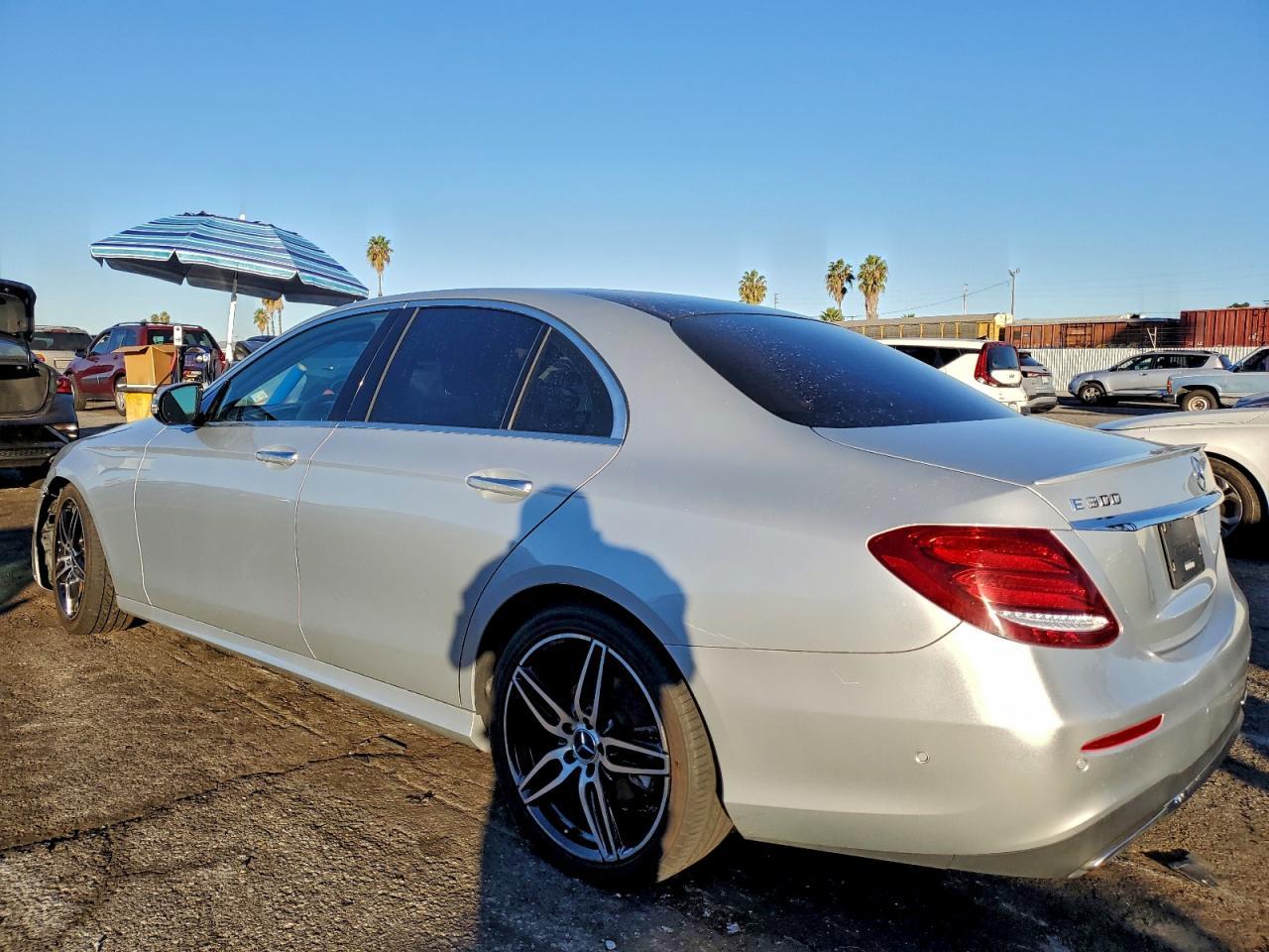 2017 MERCEDES-BENZ E-Class