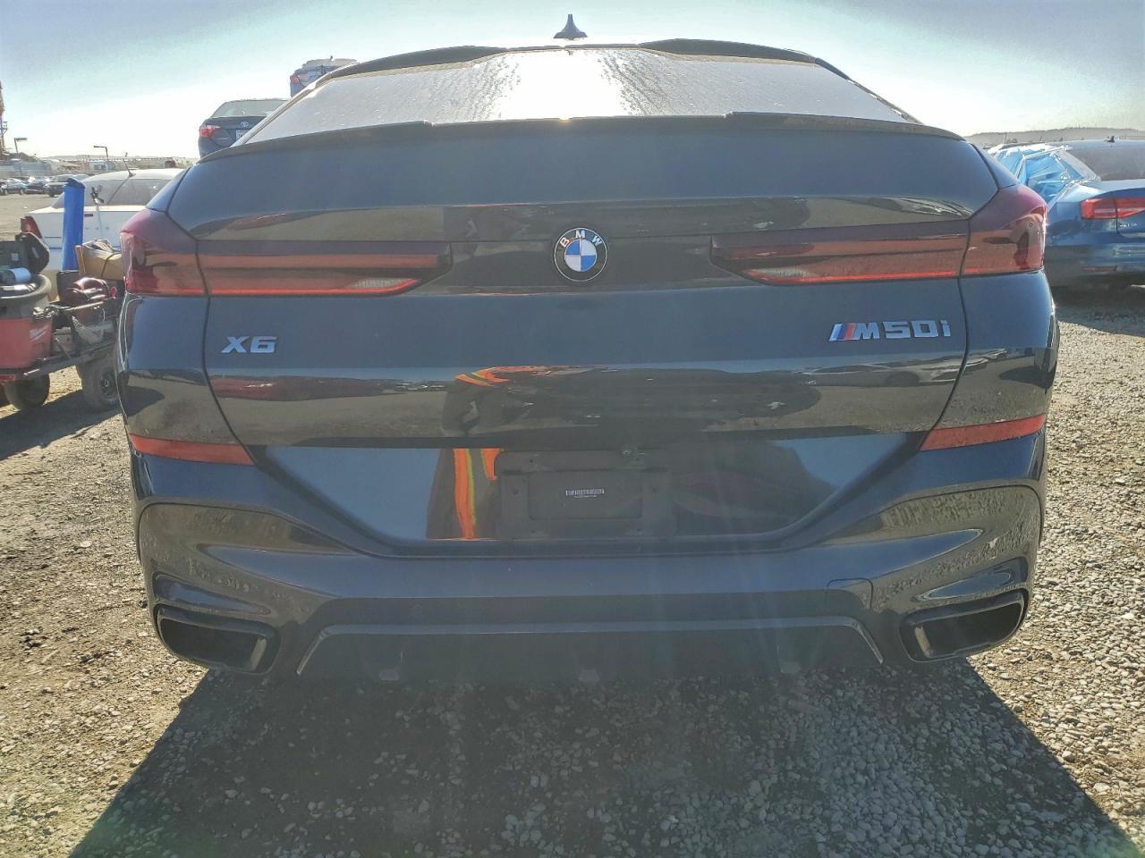 2021 BMW X6
