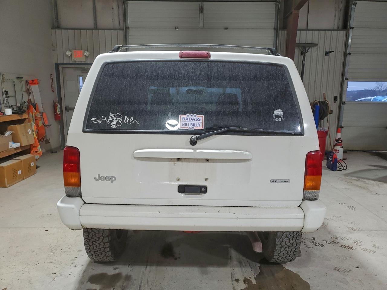 2000 JEEP CHEROKEE