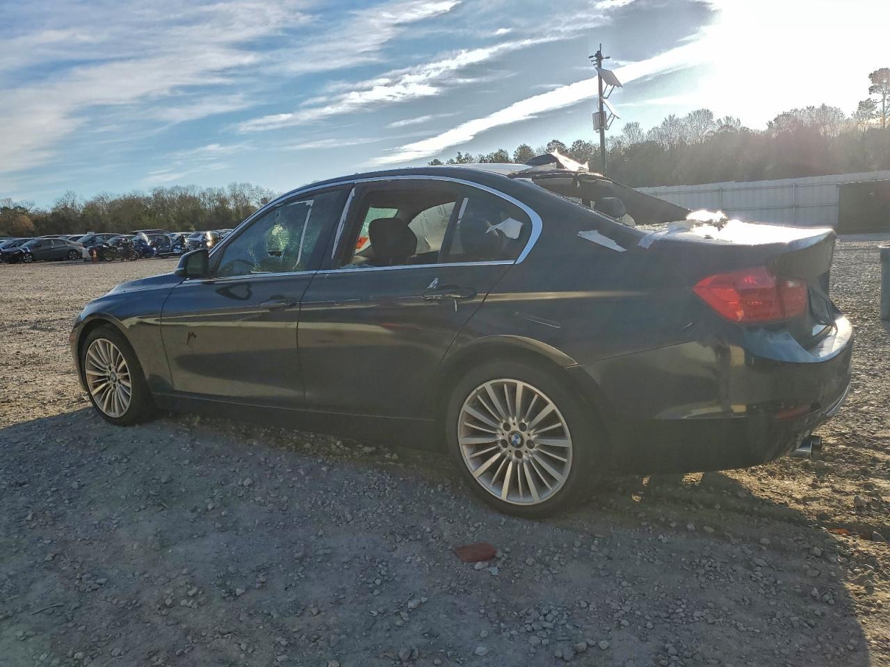 2013 BMW 3 SERIES