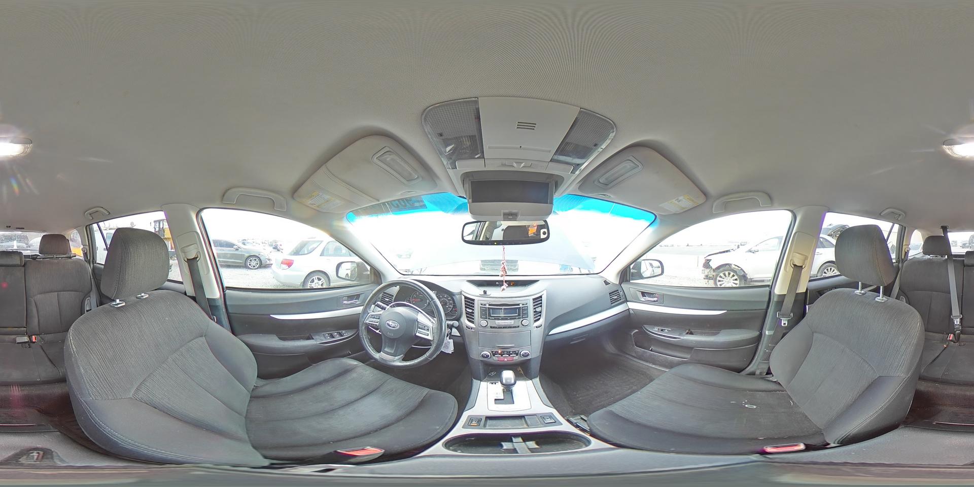 2013 SUBARU Outback