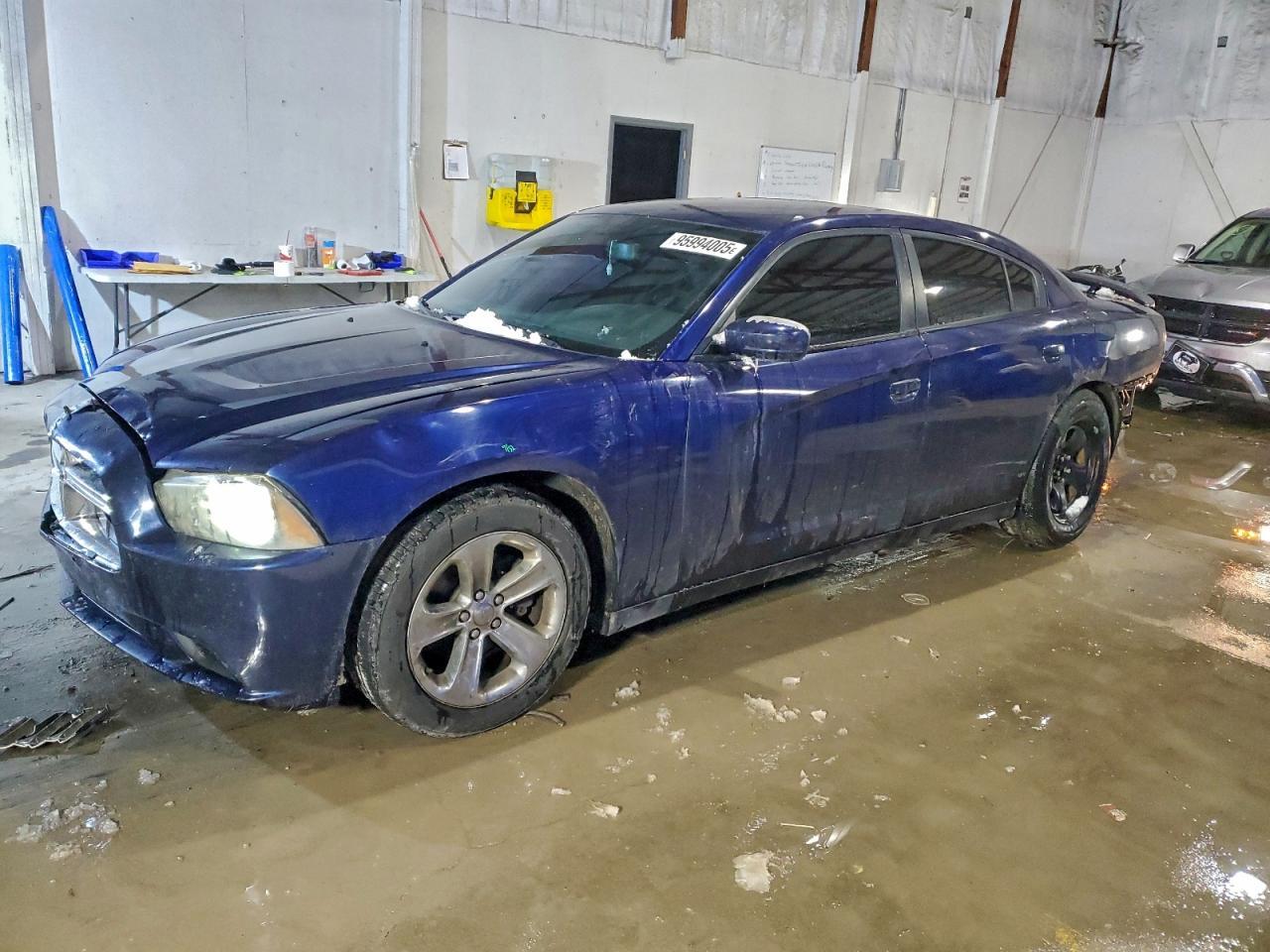 2013 DODGE CHARGER