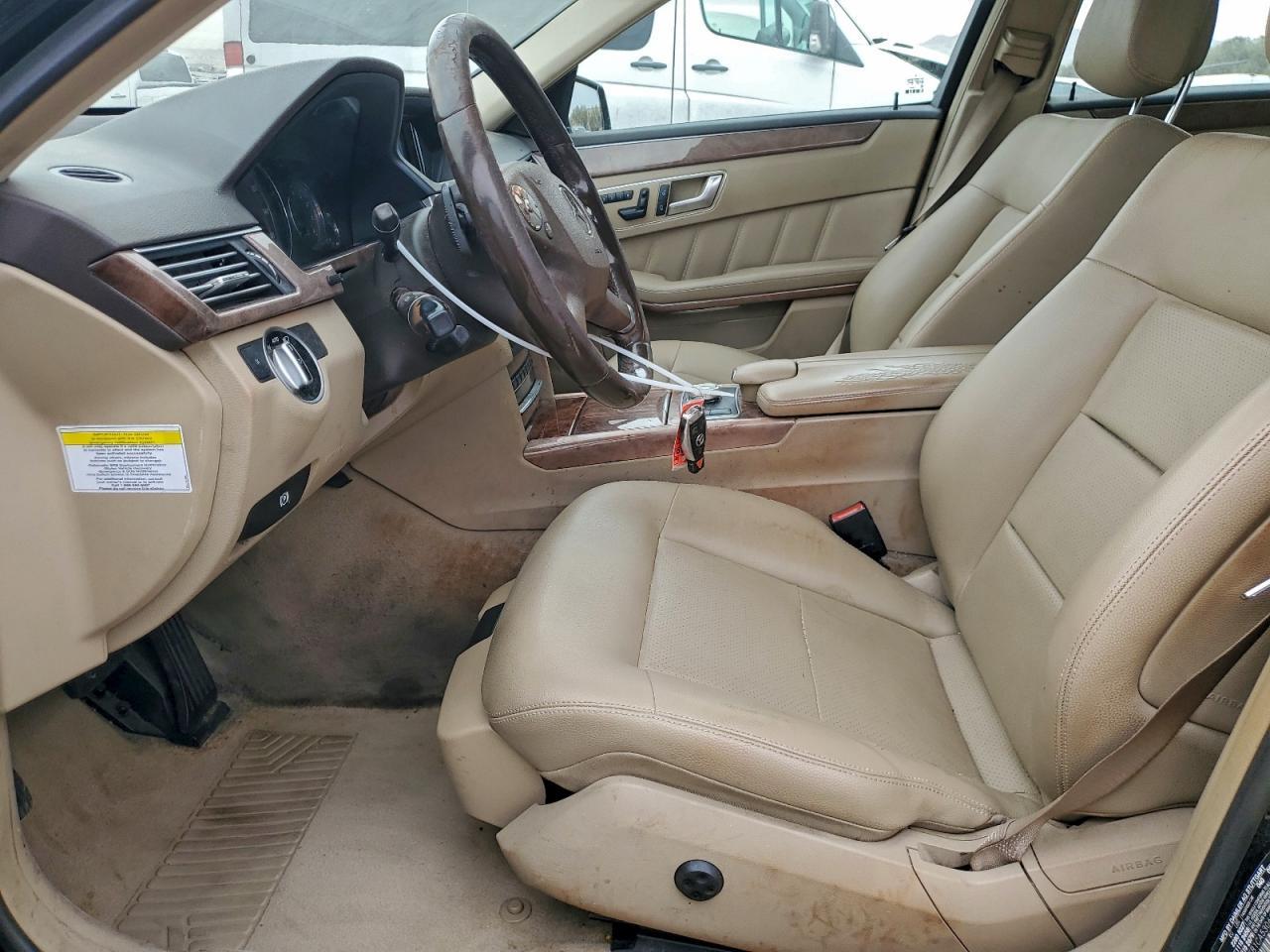 2012 MERCEDES-BENZ E-Class