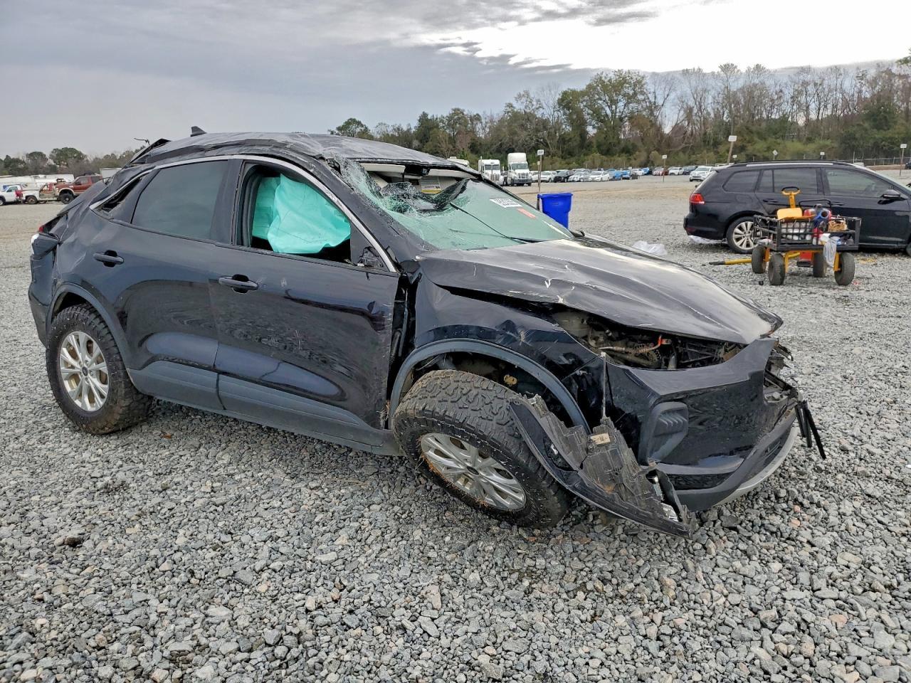 2023 FORD ESCAPE