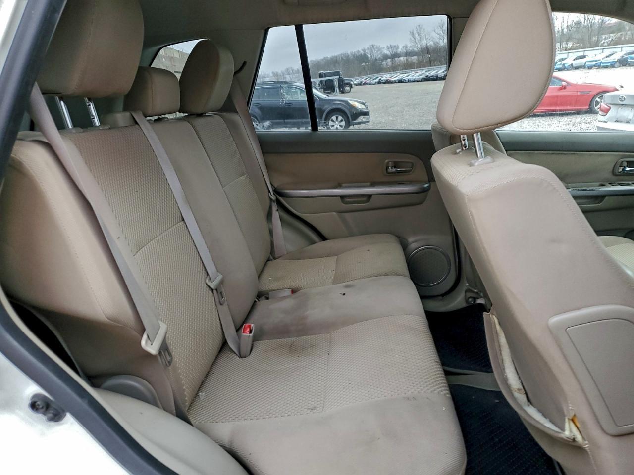 2011 SUZUKI Grand Vitara
