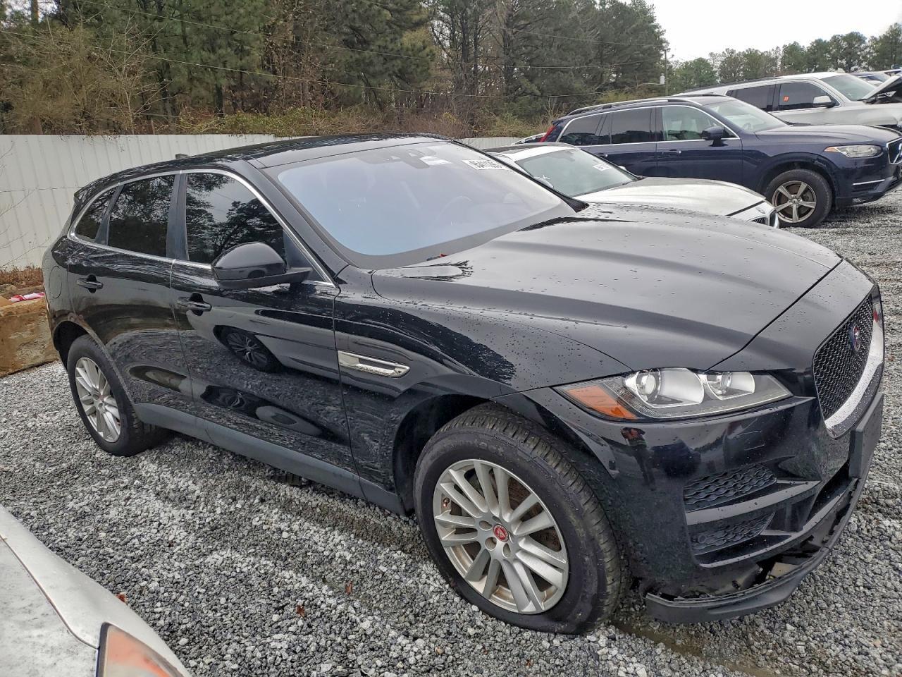 2020 JAGUAR F-Pace