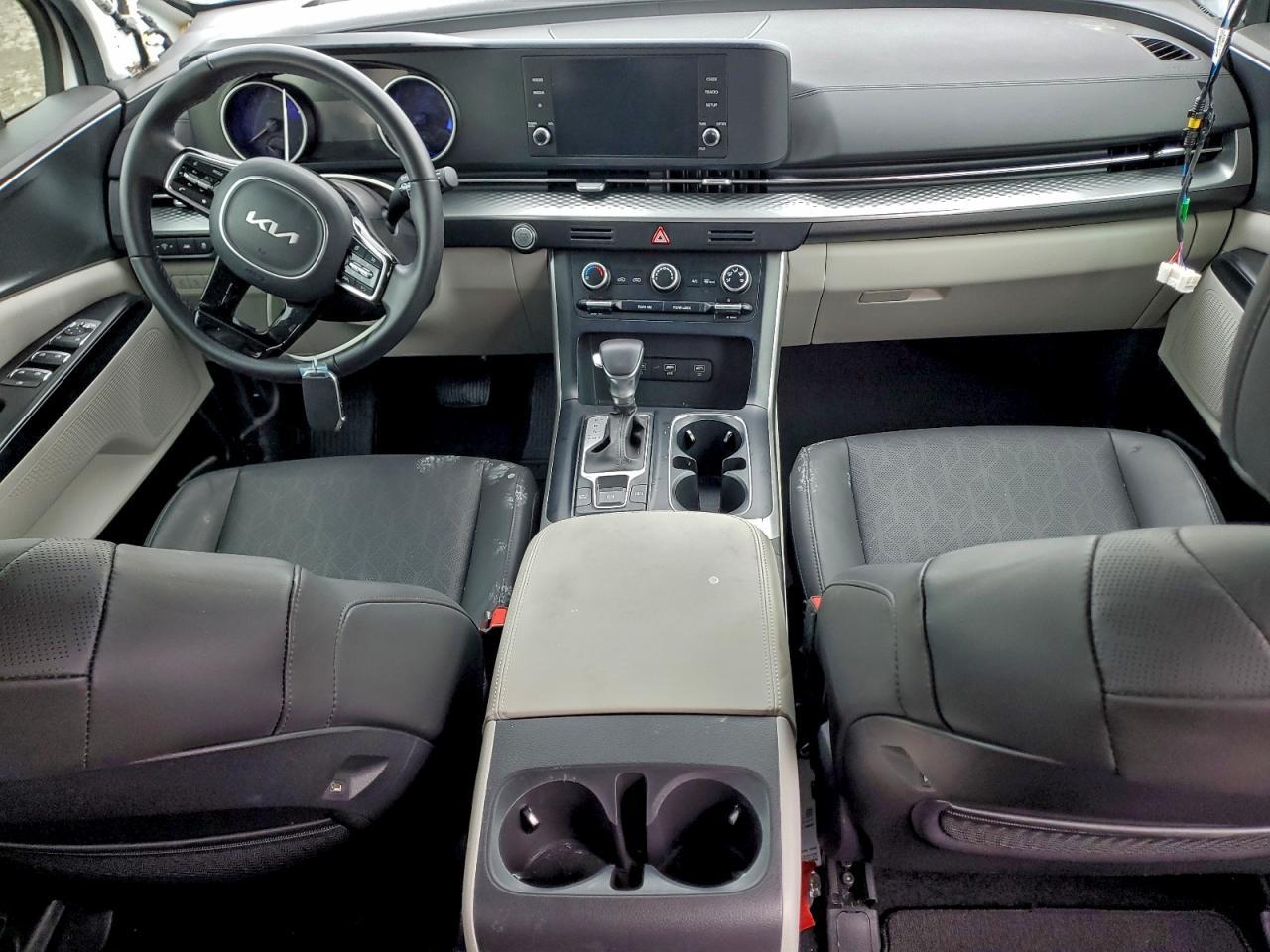 2024 KIA Carnival