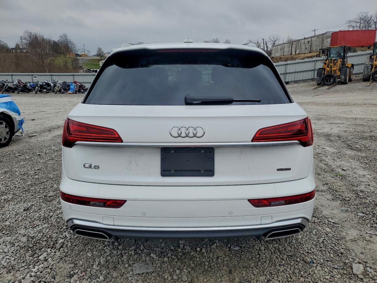 2022 AUDI Q5