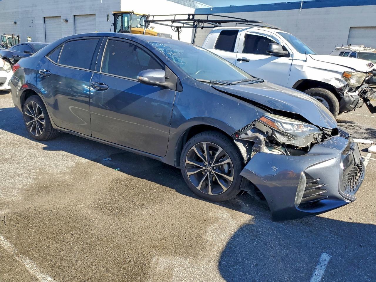 2018 TOYOTA COROLLA