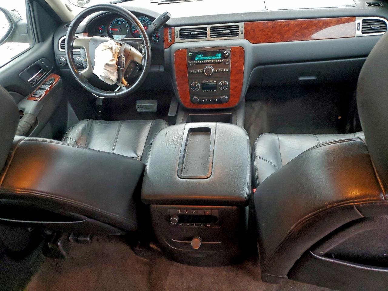 2013 CHEVROLET Tahoe