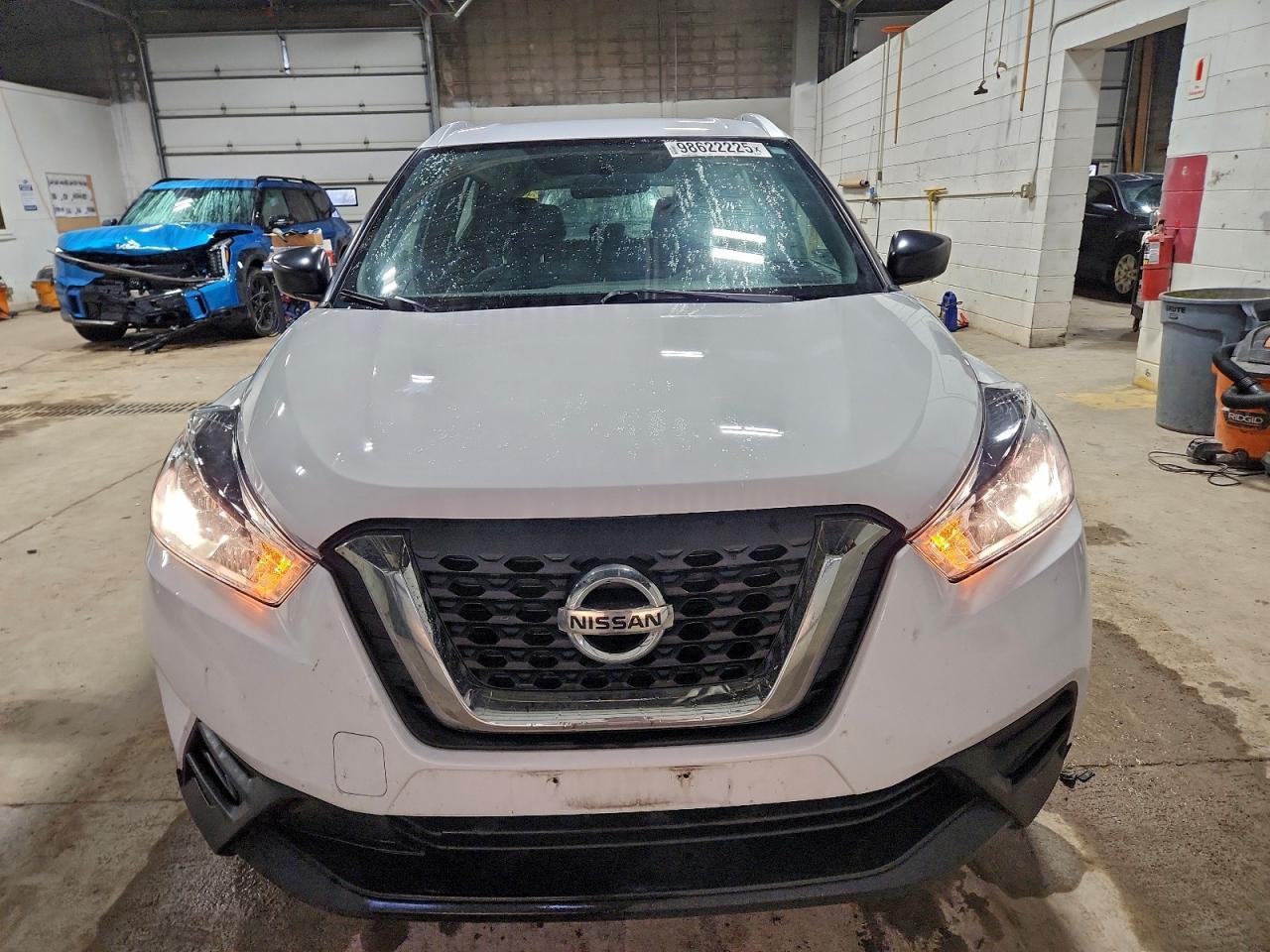2019 NISSAN KICKS