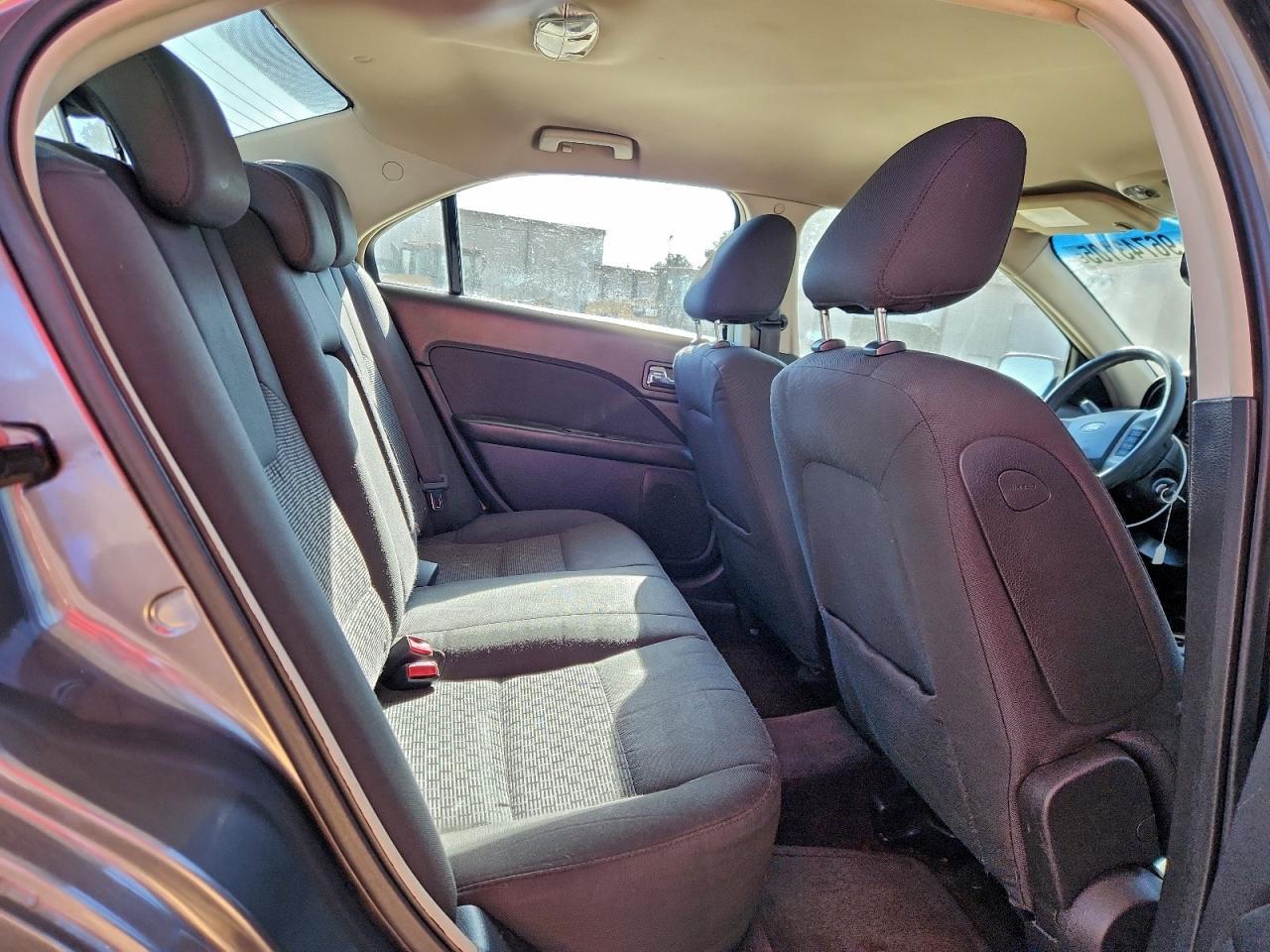 2010 FORD FUSION