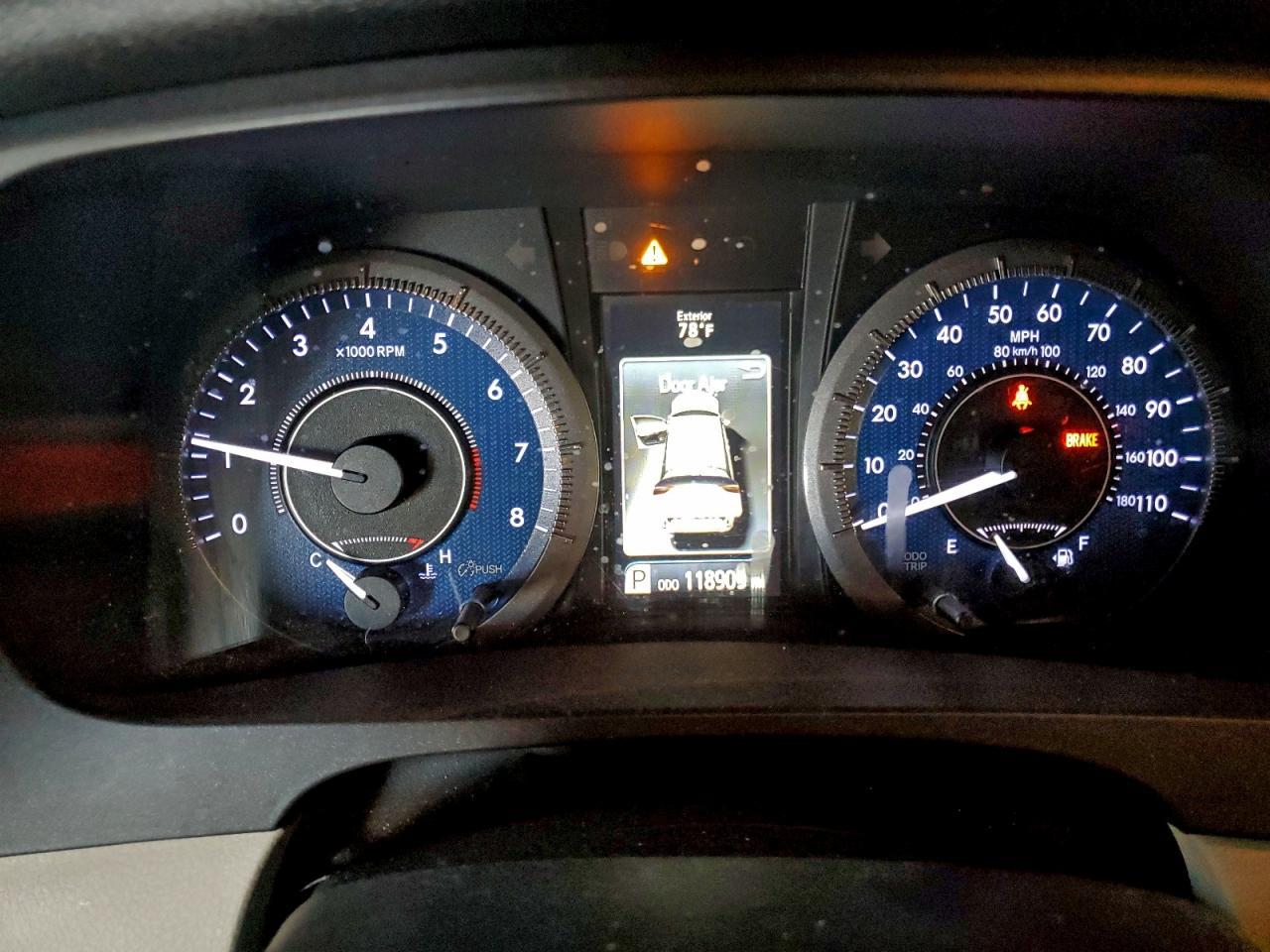2017 TOYOTA SIENNA