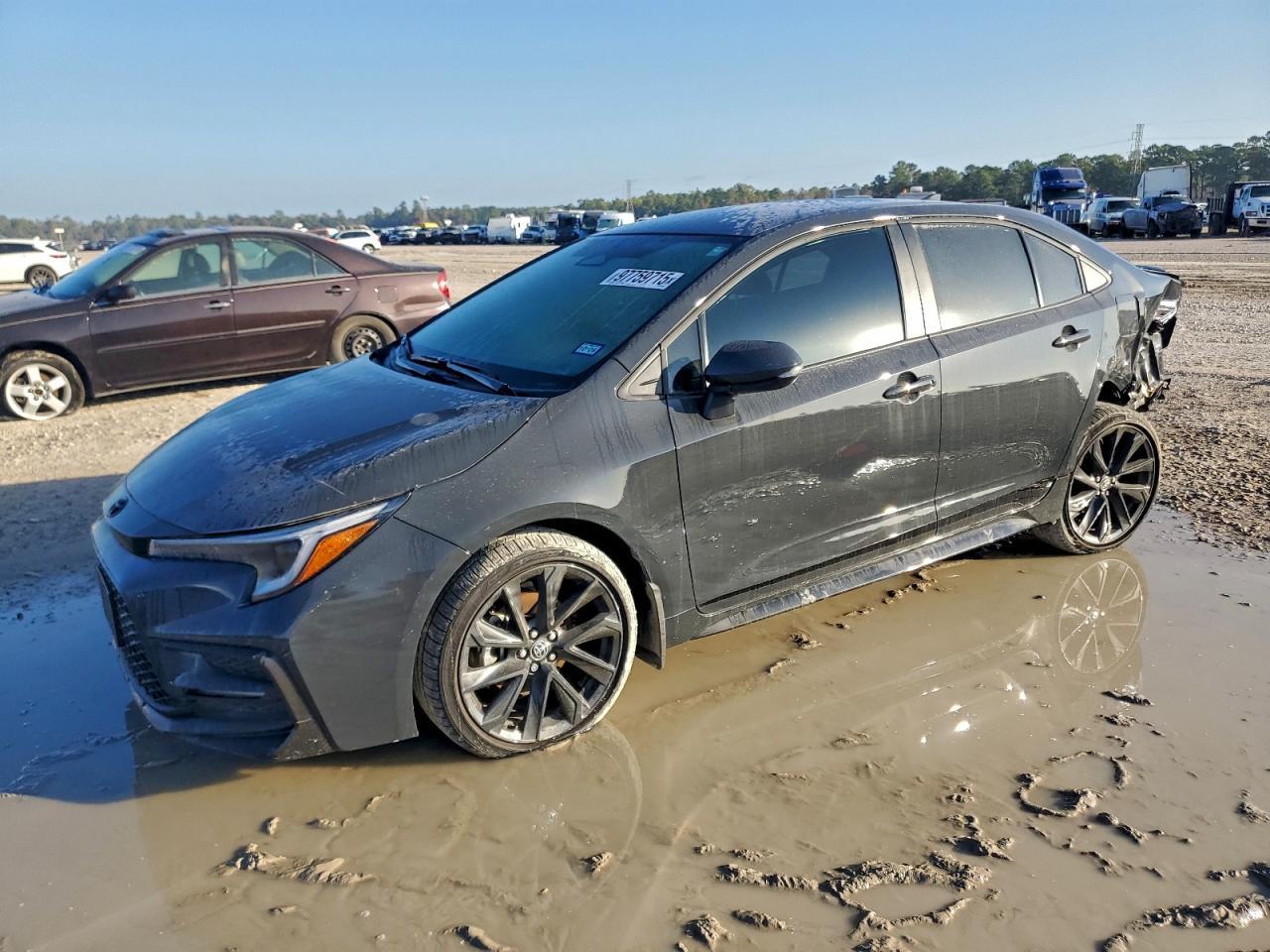 2025 TOYOTA COROLLA