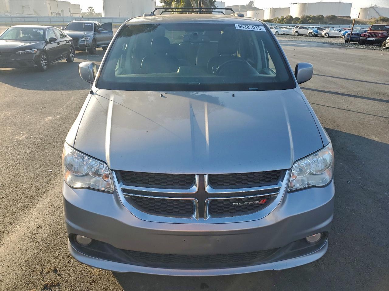 2017 DODGE GRAND CARAVAN
