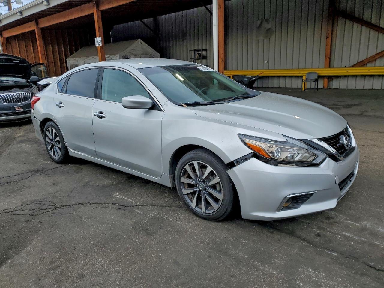 2017 NISSAN ALTIMA