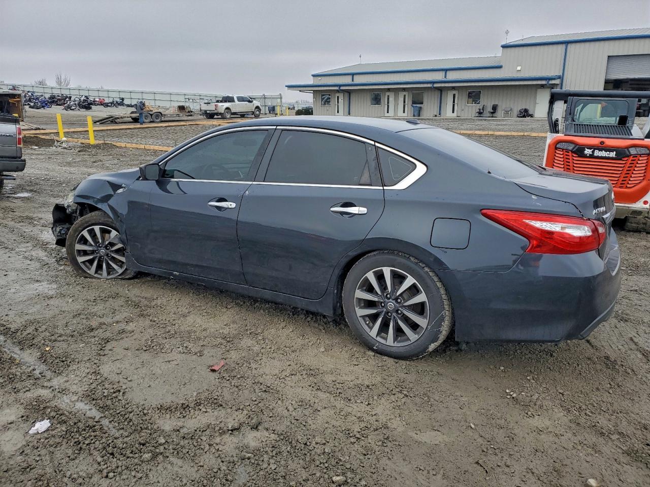 2017 NISSAN ALTIMA