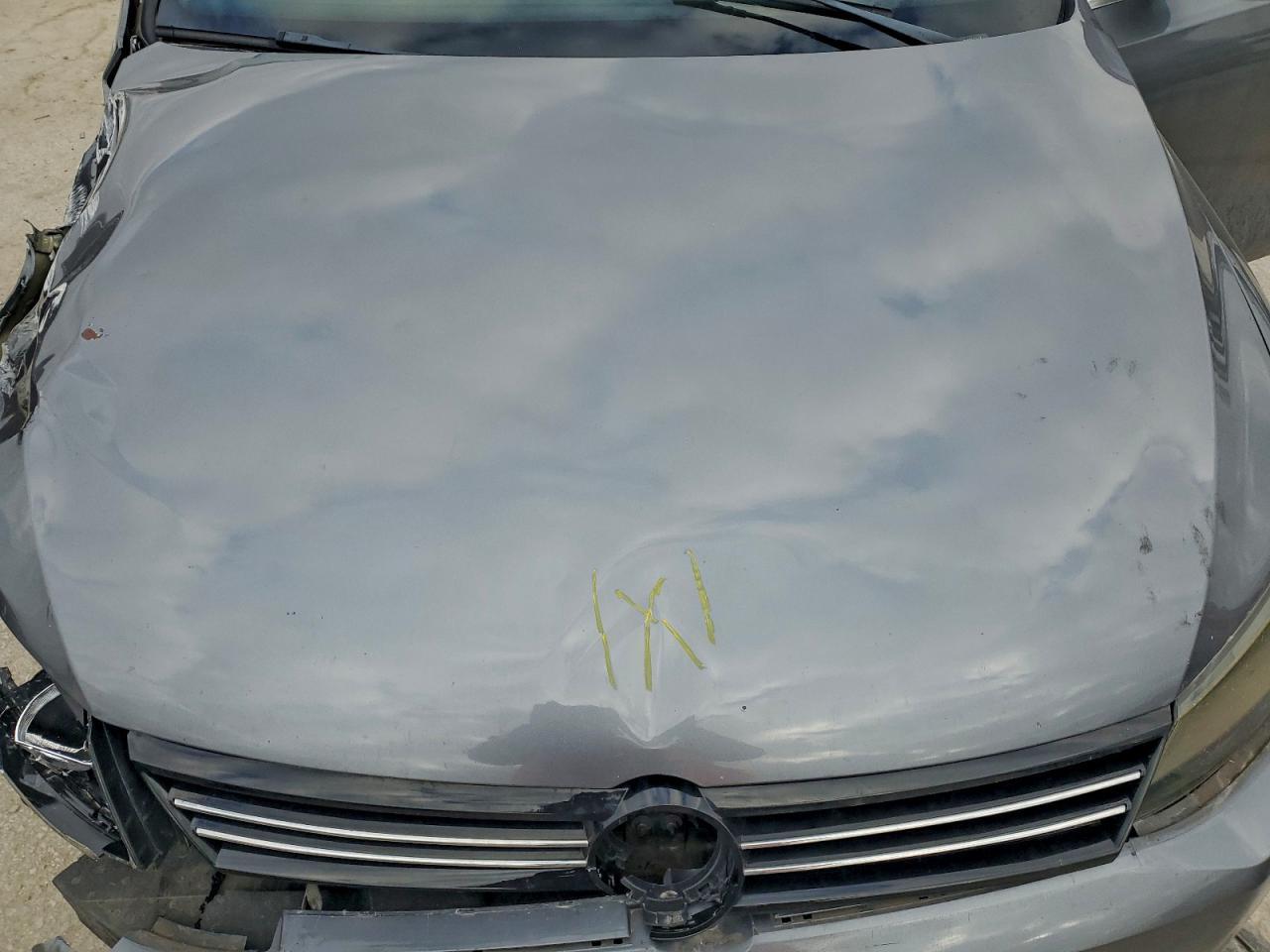 2012 VOLKSWAGEN JETTA