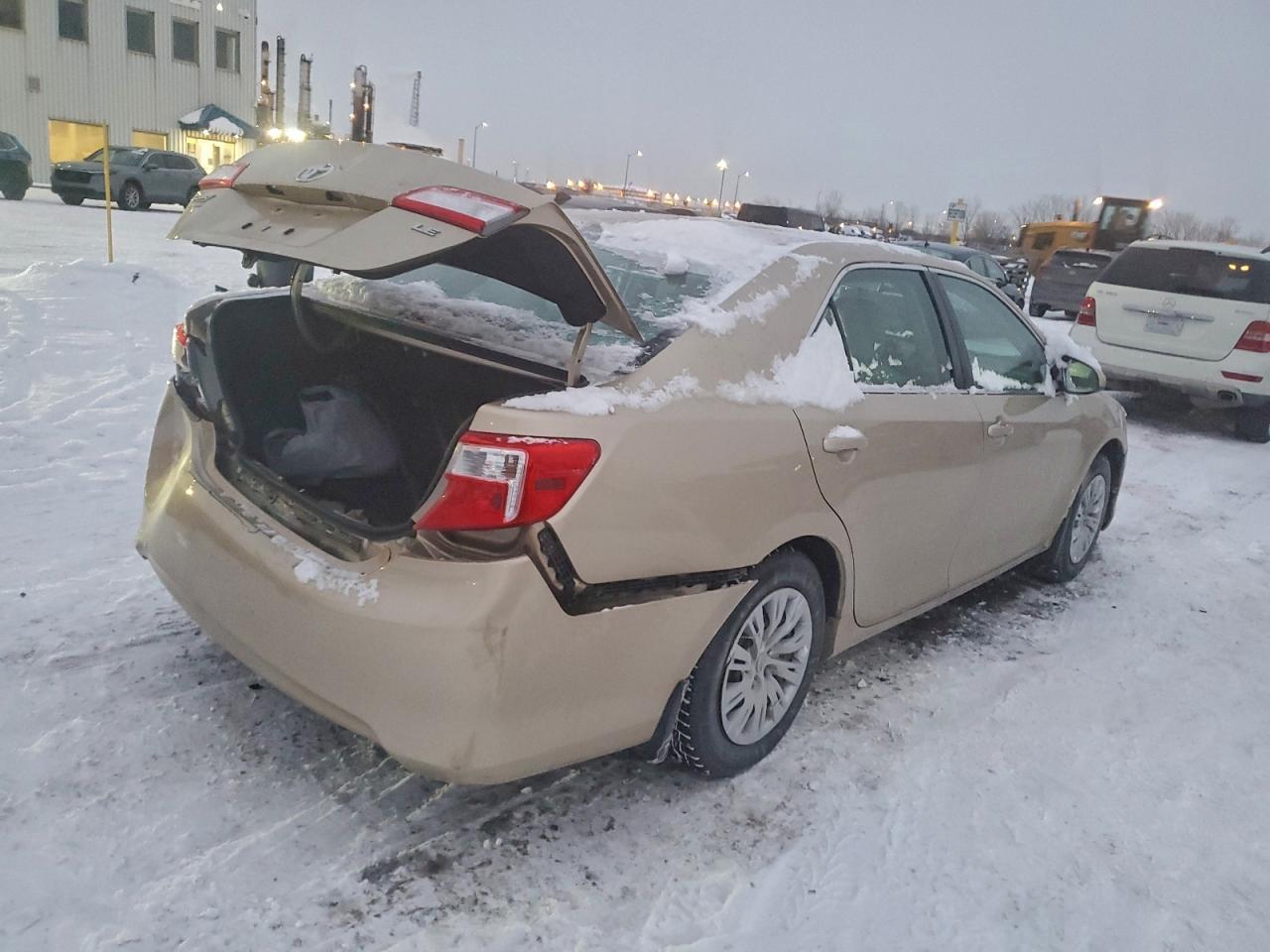 2012 TOYOTA CAMRY