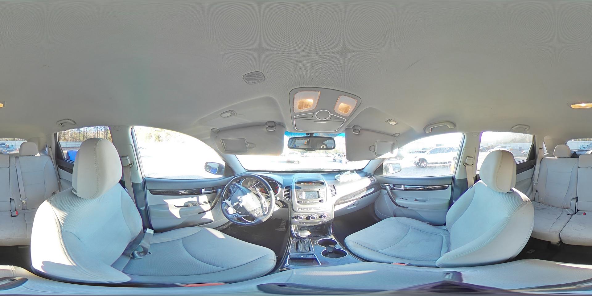2014 KIA SORENTO