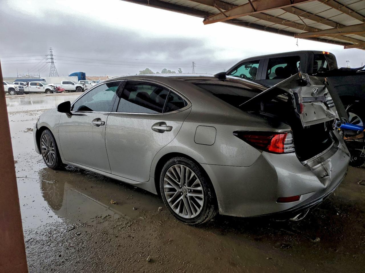 2018 LEXUS ES 350