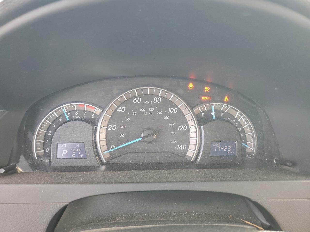 2012 TOYOTA CAMRY