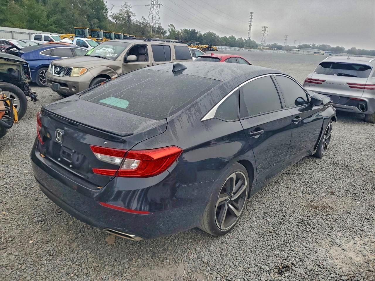 2018 HONDA ACCORD