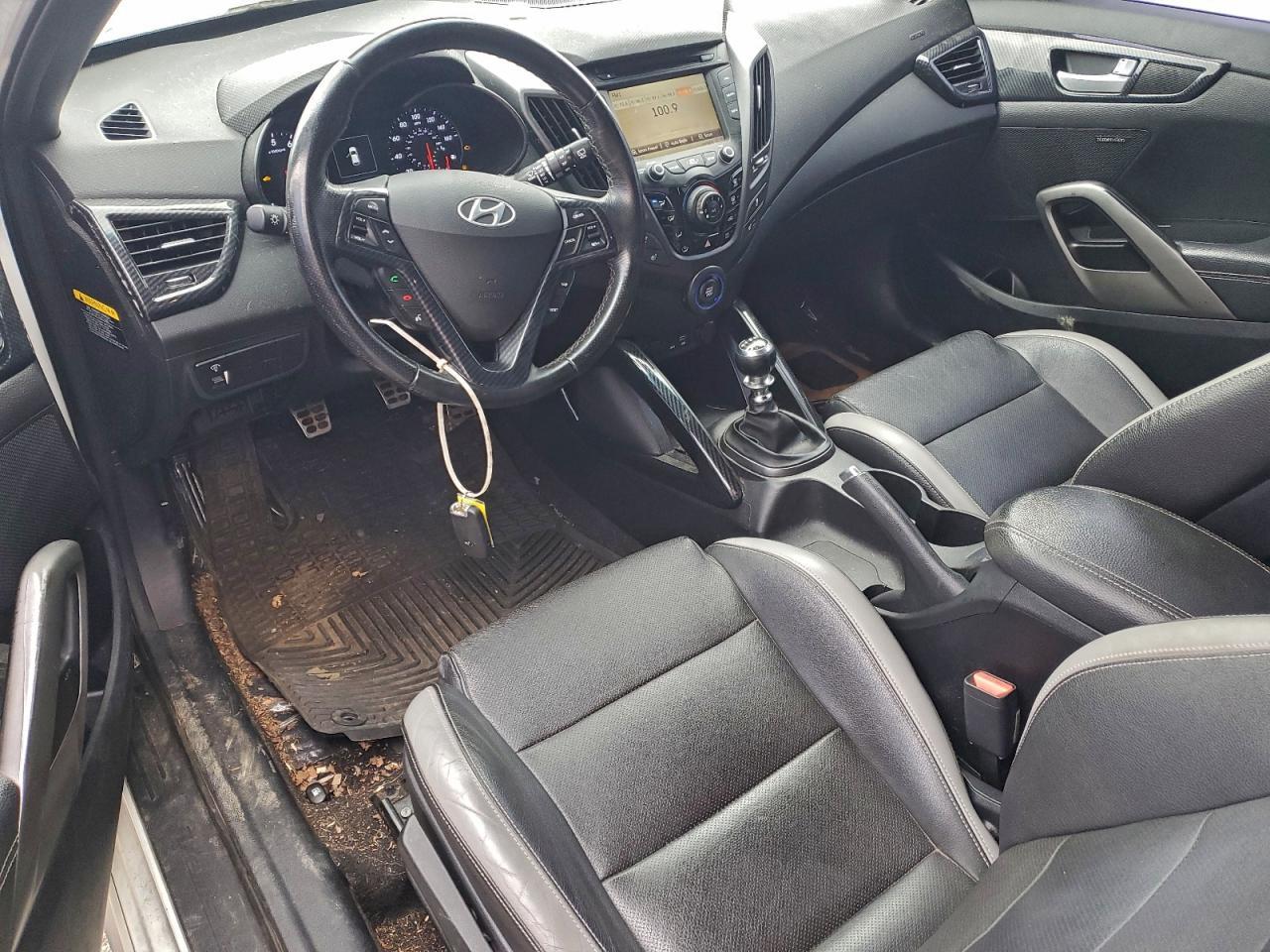 2016 HYUNDAI VELOSTER