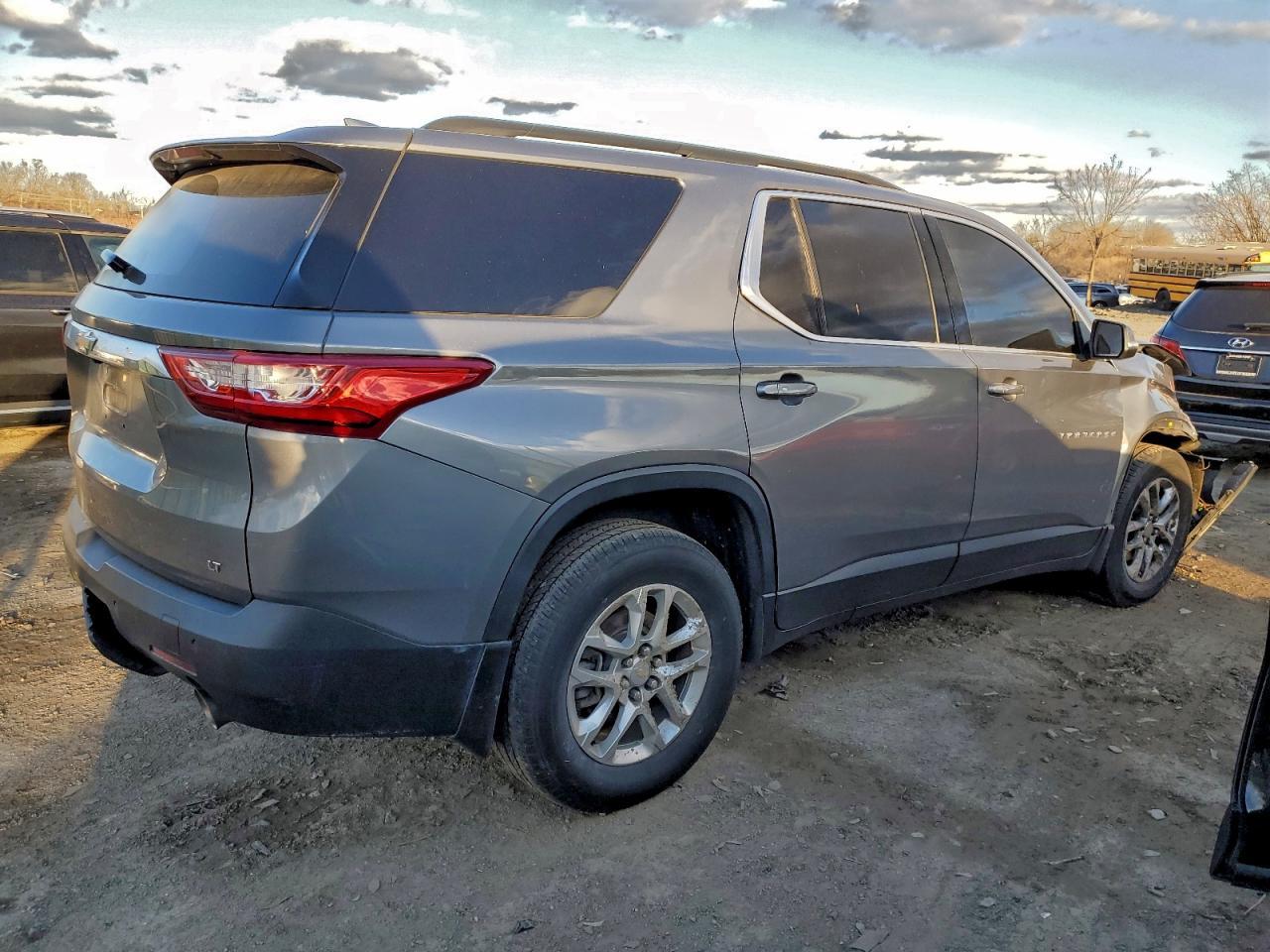2021 CHEVROLET TRAVERSE