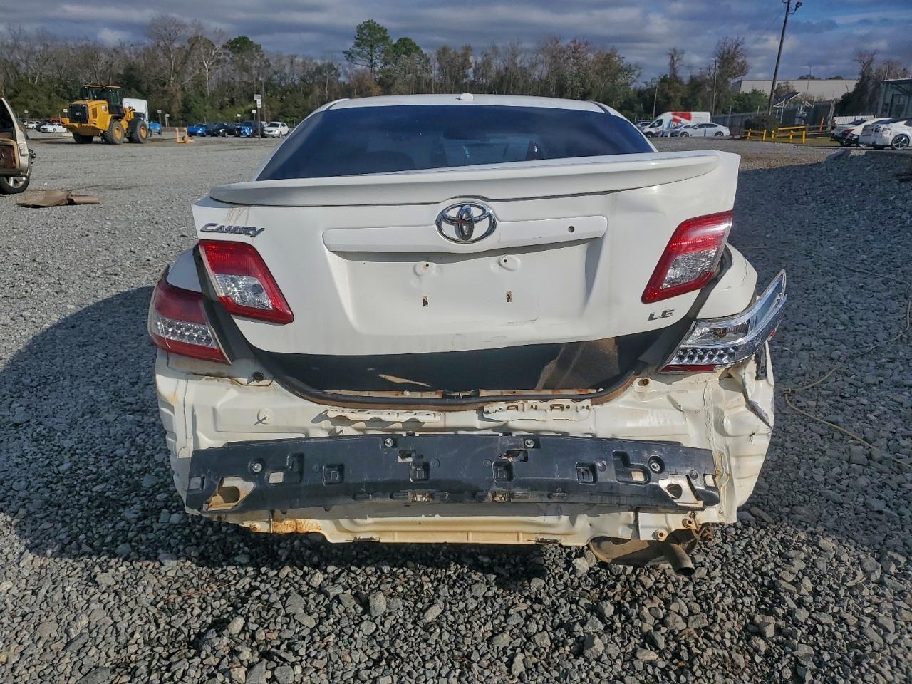 2010 TOYOTA CAMRY