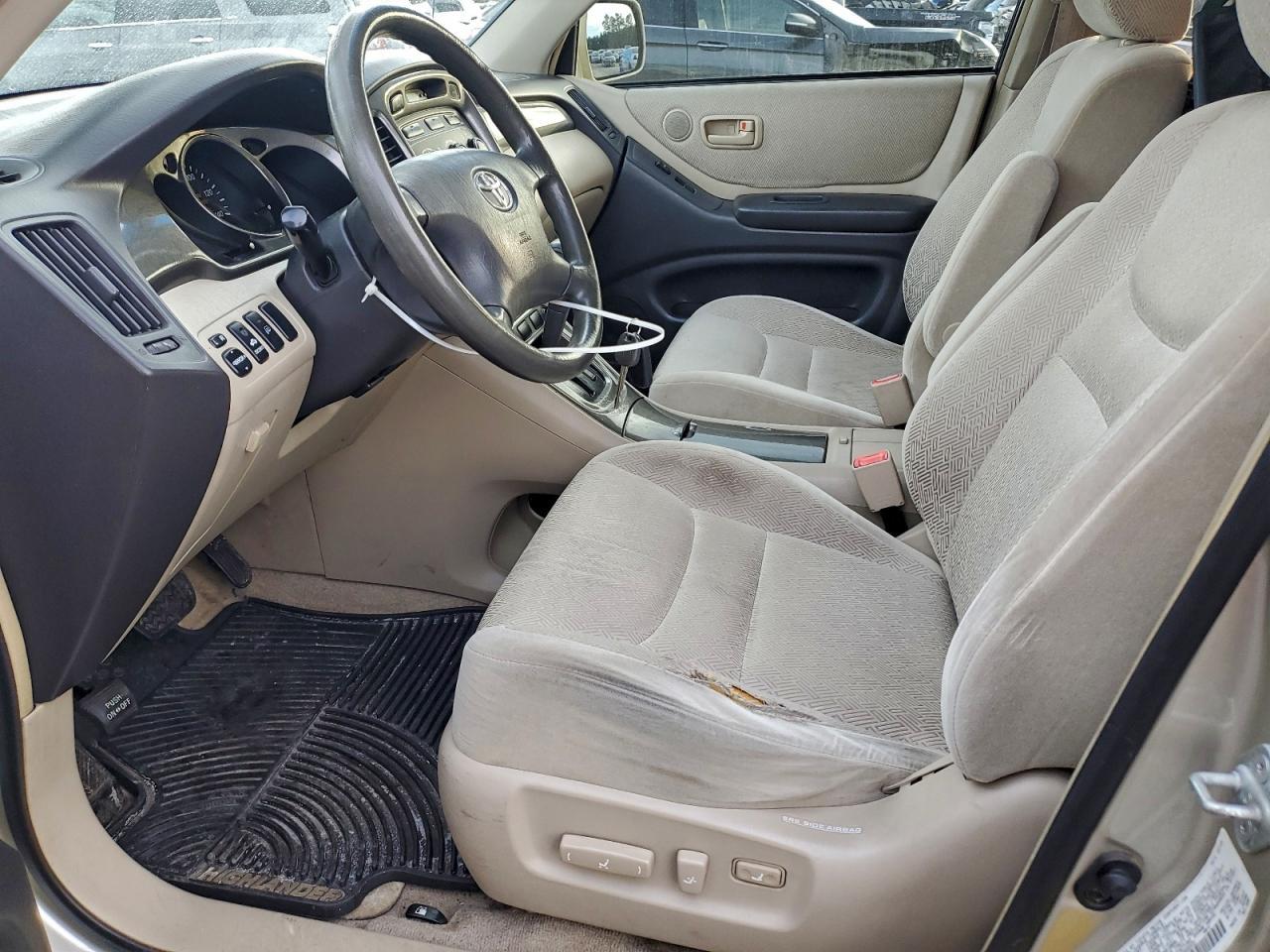 2002 TOYOTA HIGHLANDER