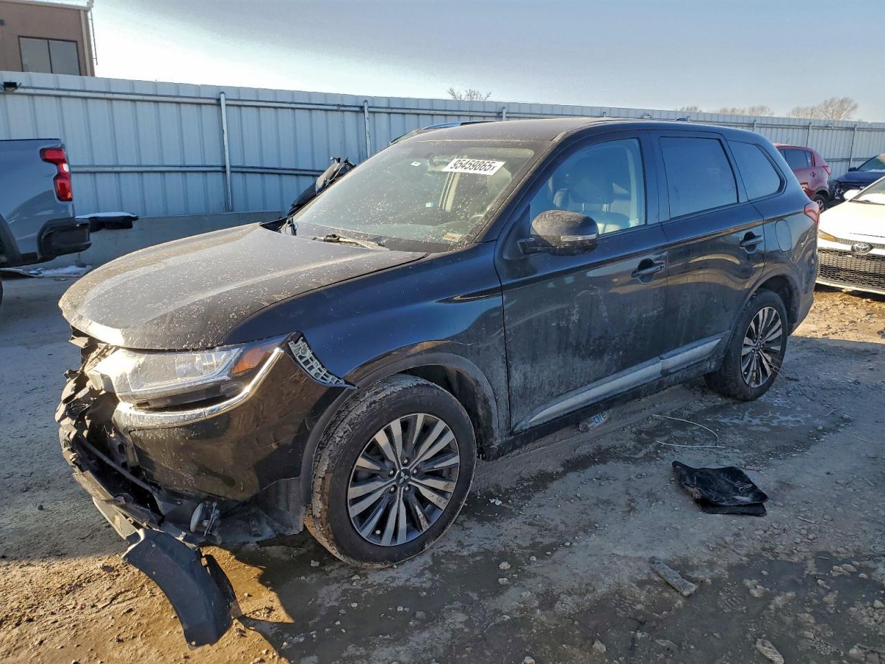 2019 MITSUBISHI outlander