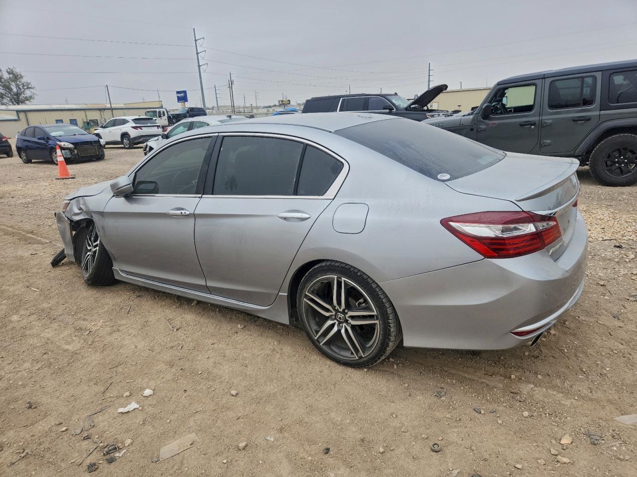 2017 HONDA ACCORD
