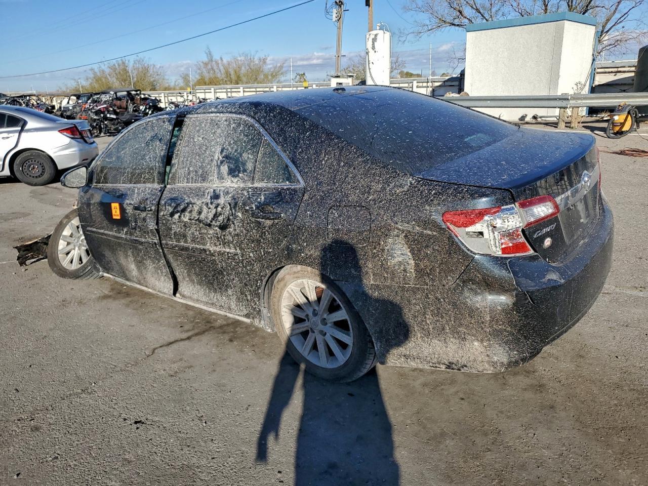 2014 TOYOTA CAMRY