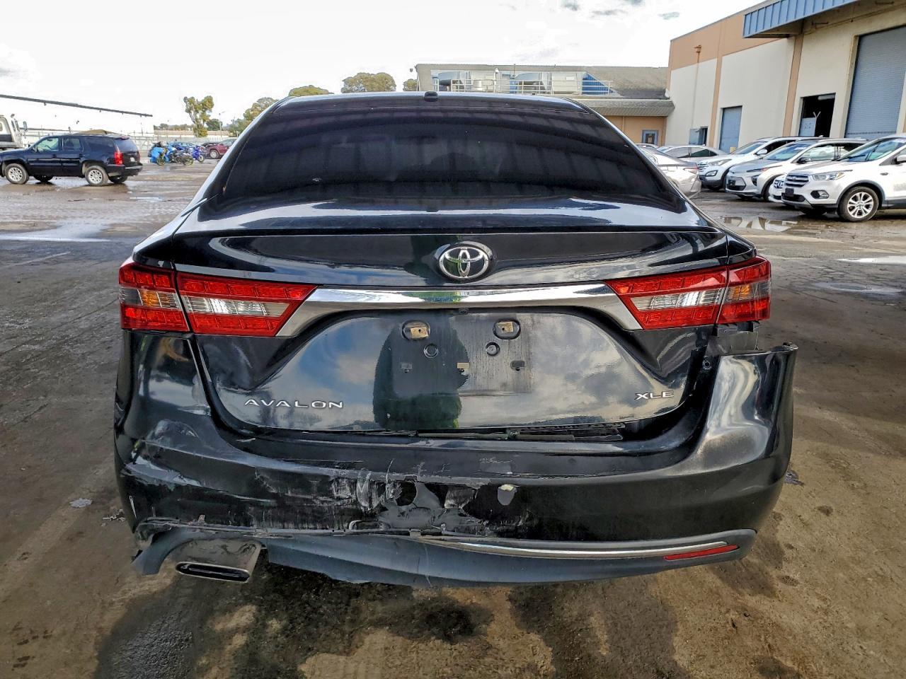 2016 TOYOTA Avalon