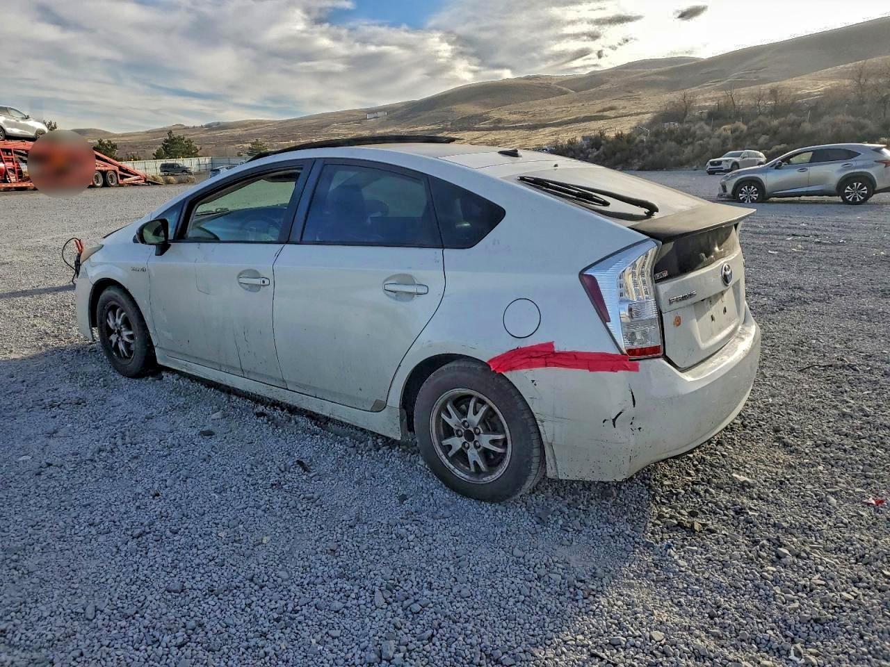 2011 TOYOTA PRIUS