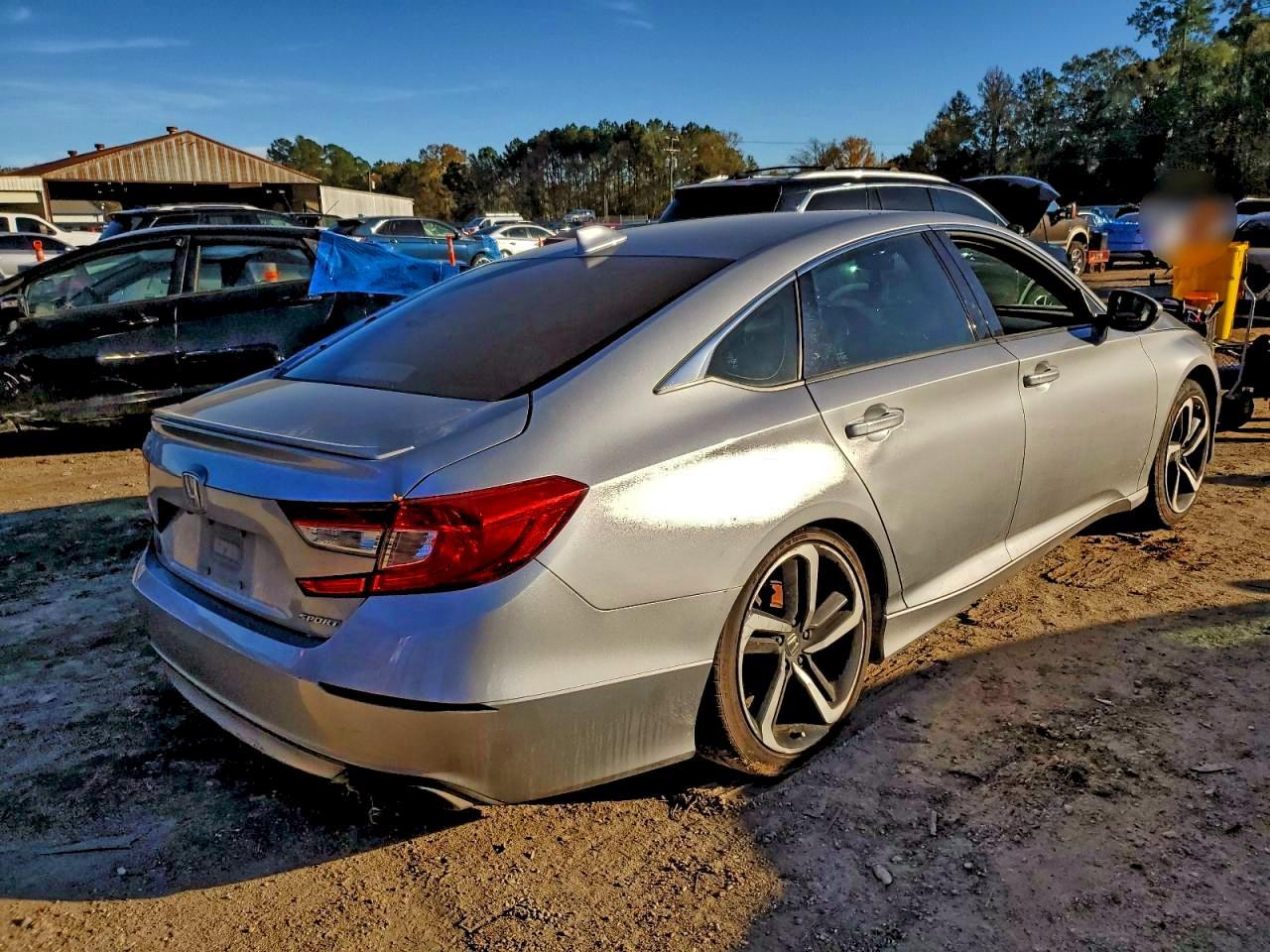 2019 HONDA ACCORD