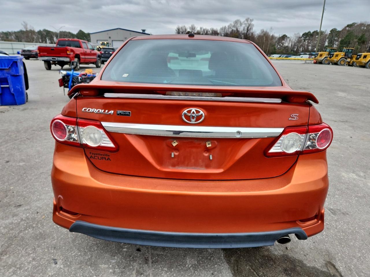 2013 TOYOTA COROLLA