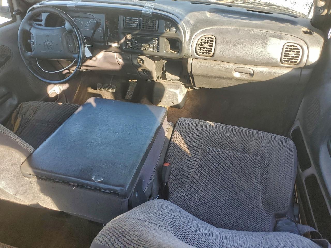 2000 DODGE RAM 1500