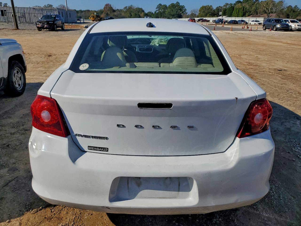 2014 DODGE Avenger
