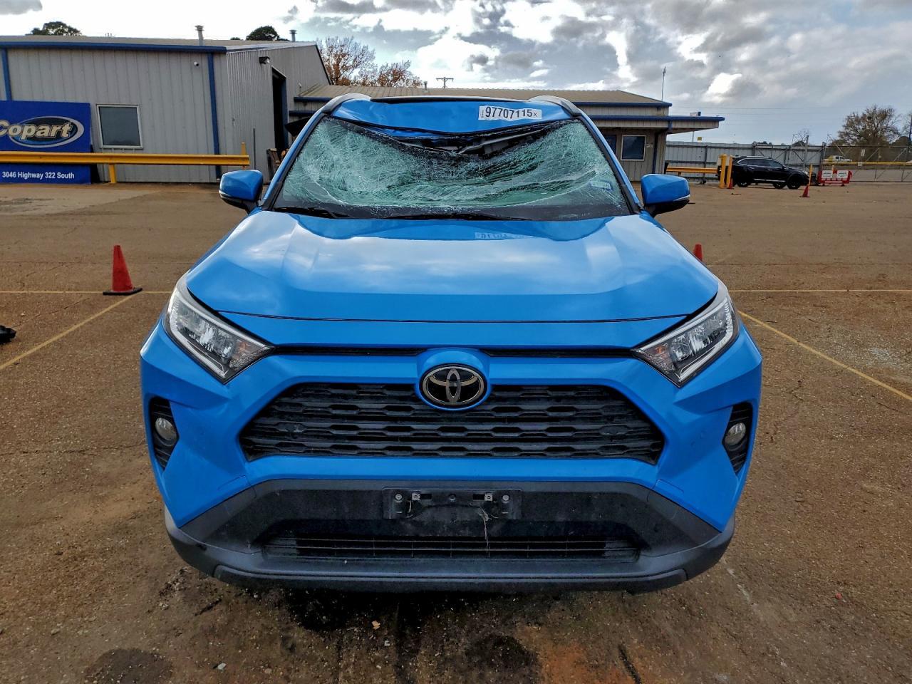 2020 TOYOTA RAV4