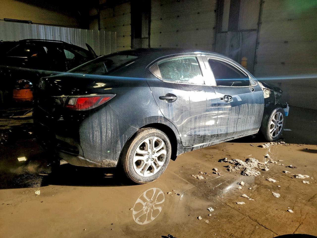 2016 TOYOTA SCION