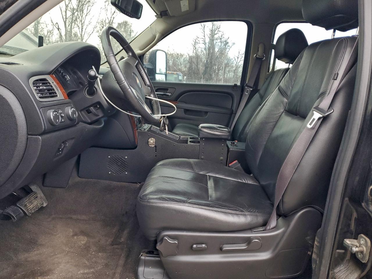2012 CHEVROLET Suburban