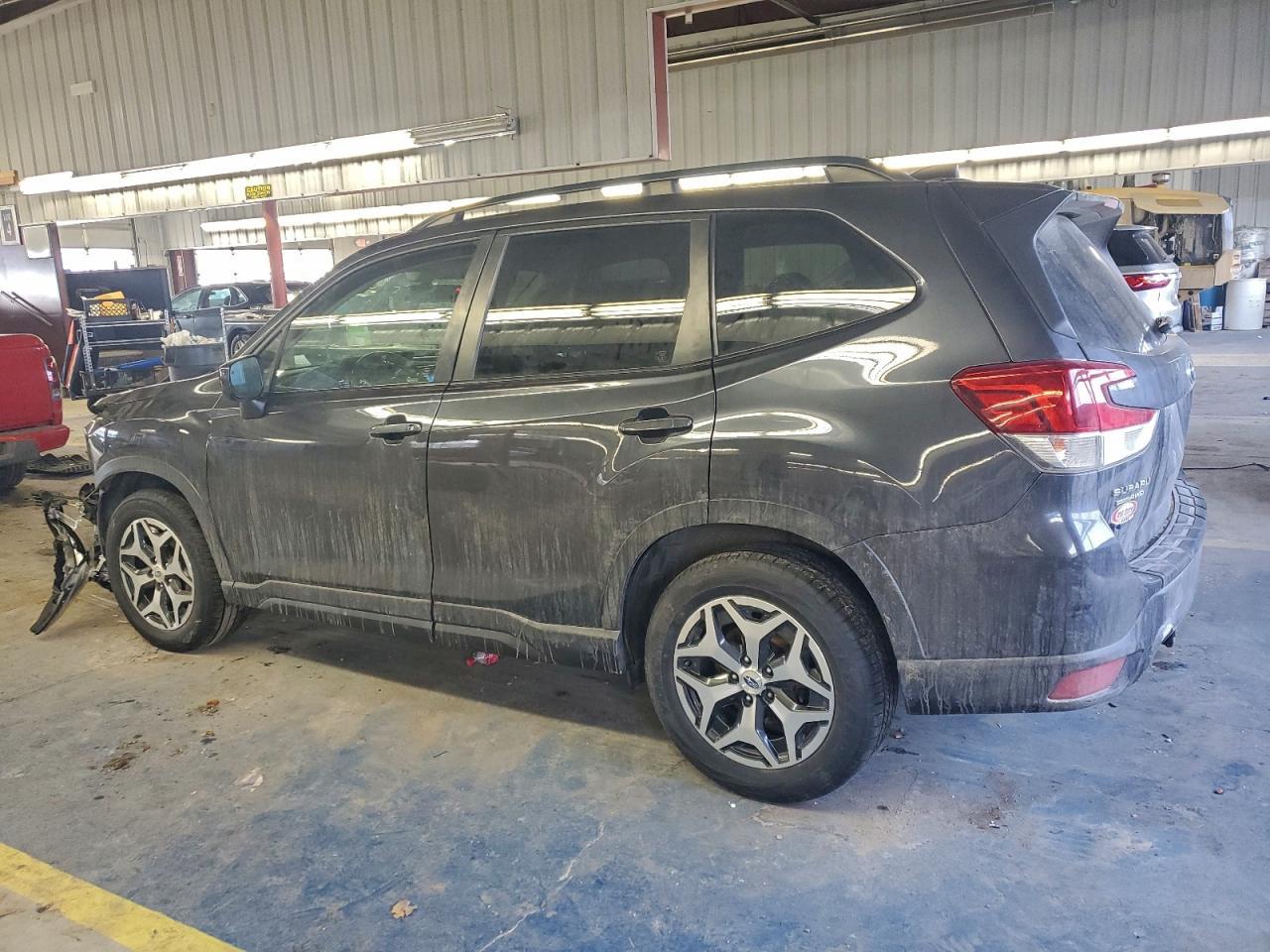 2019 SUBARU FORESTER