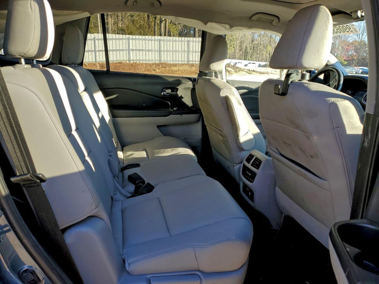 2019 HONDA PILOT