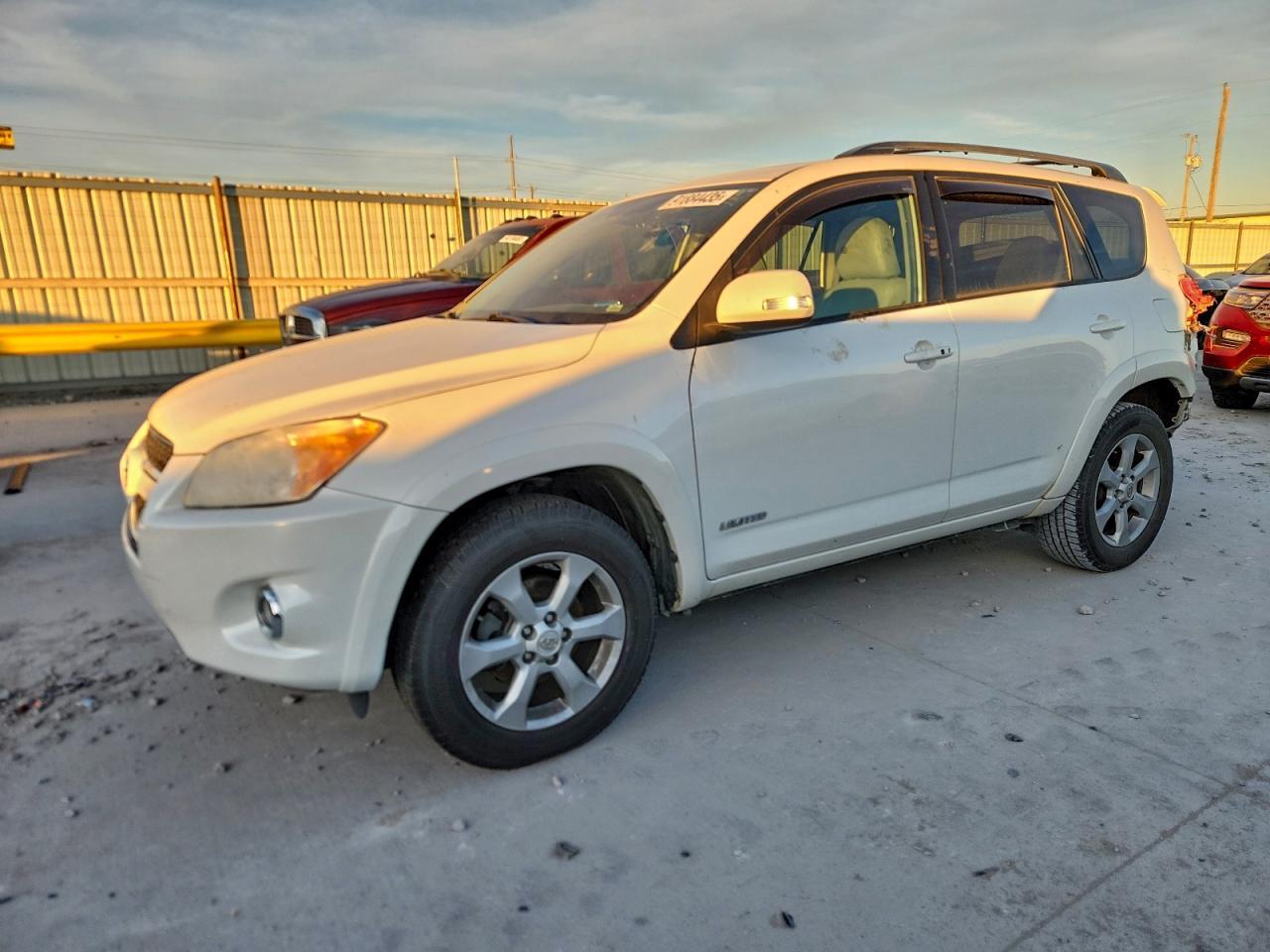 2011 TOYOTA RAV4