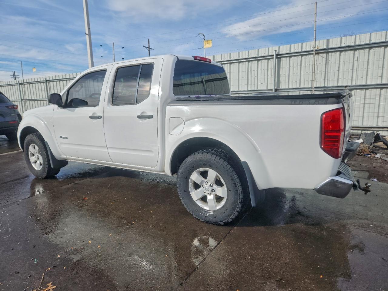 2012 NISSAN Frontier